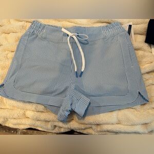 Women’s Vineyard Vines Shorts